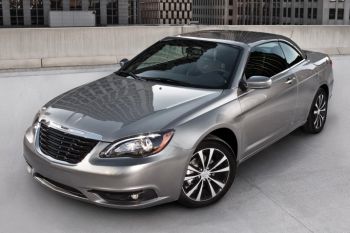 2014 Chrysler 200 pictures